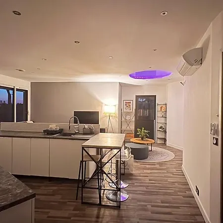 La Bulle Zen - 2 Bedrooms - Terrace - Ac - Parkings- 8 Couchages Max-2 Sdb